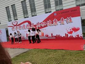 365英国上市公司