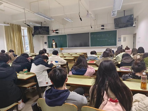 365英国上市公司