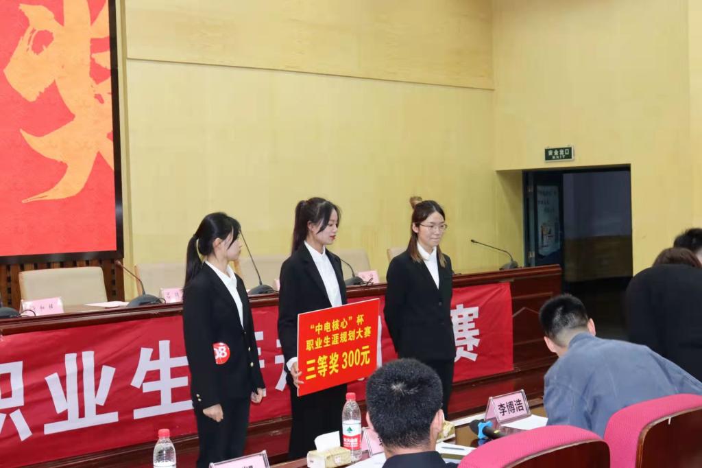 365英国上市公司