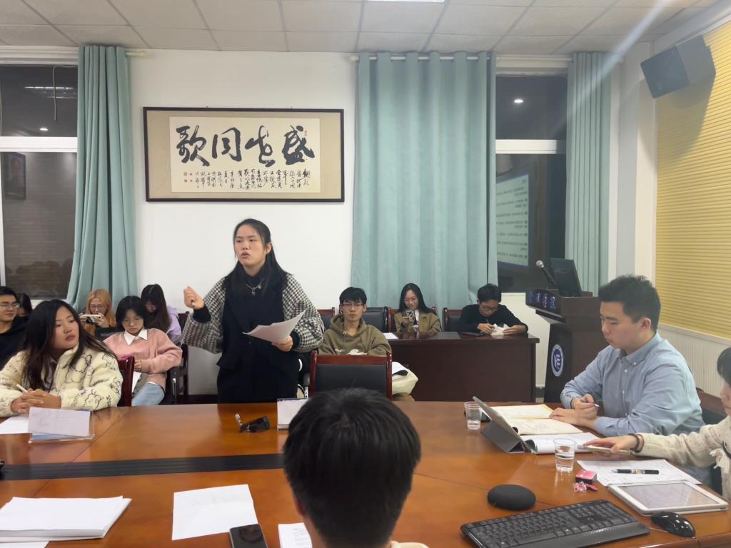 365英国上市公司