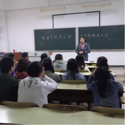 365英国上市公司