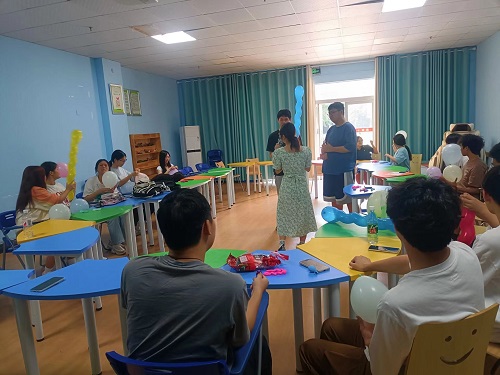 365英国上市公司