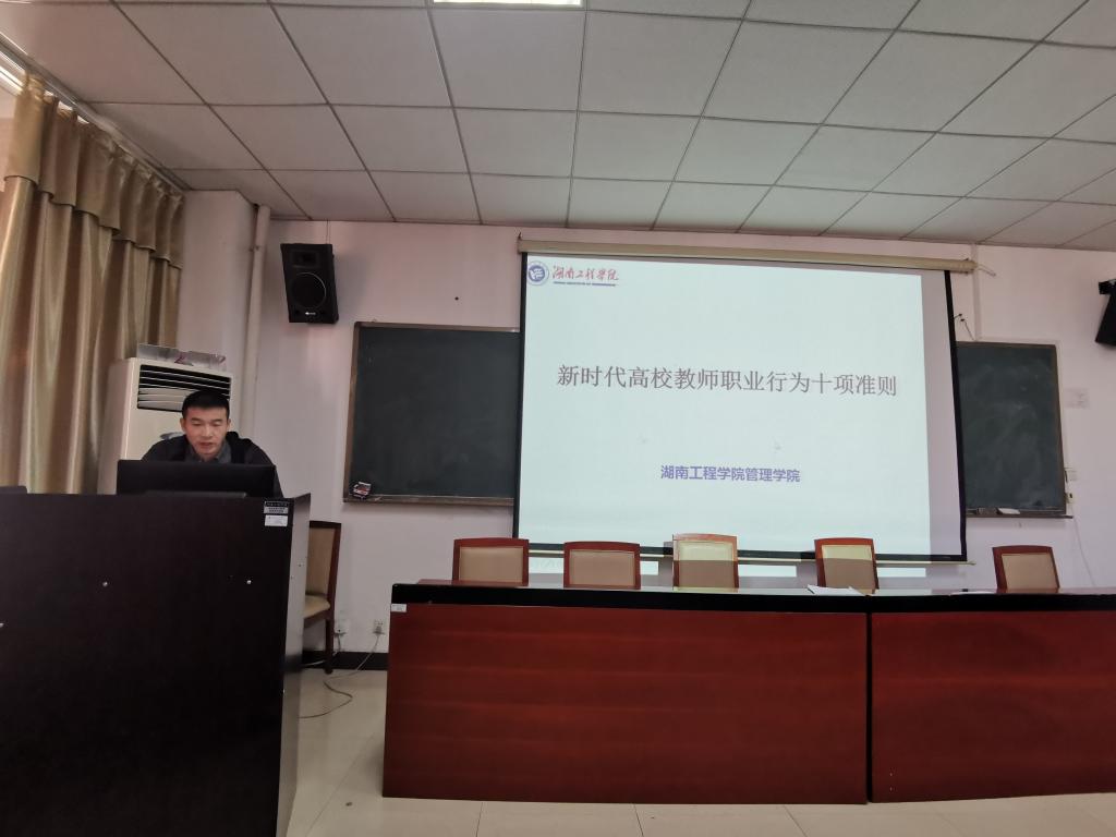 365英国上市公司