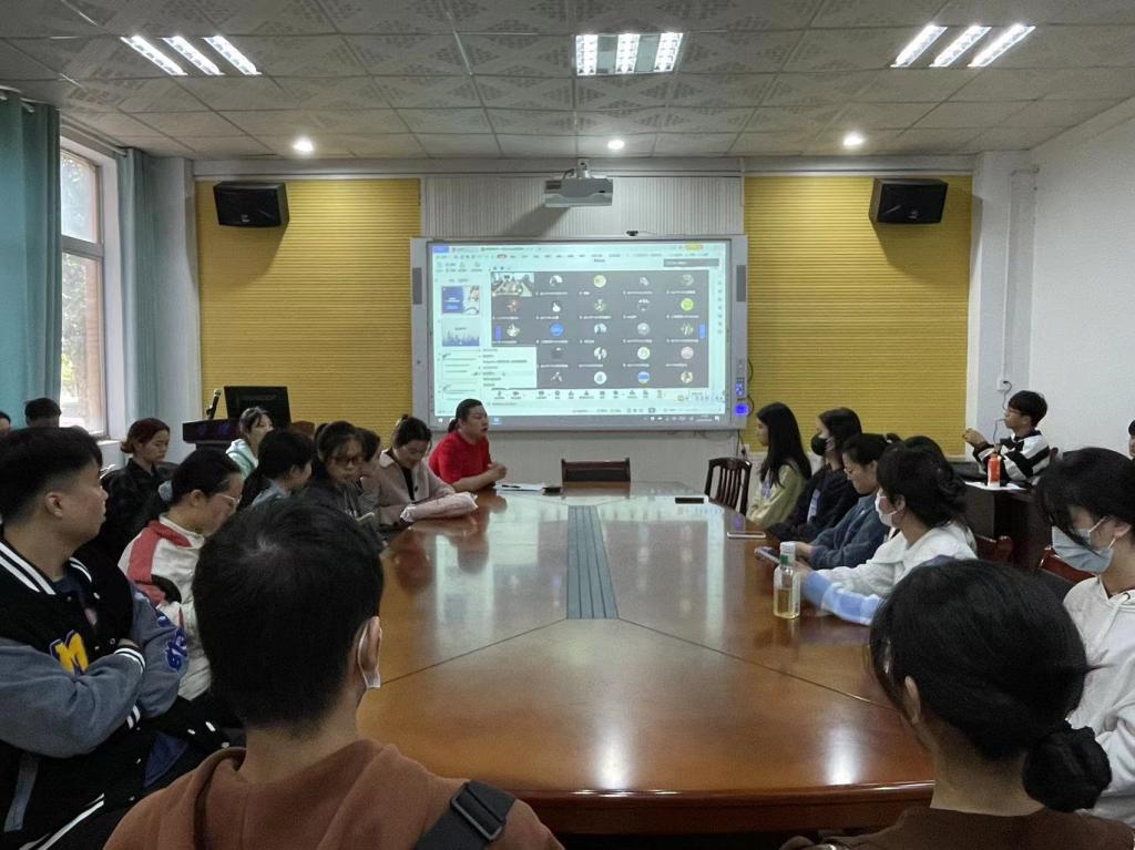 365英国上市公司