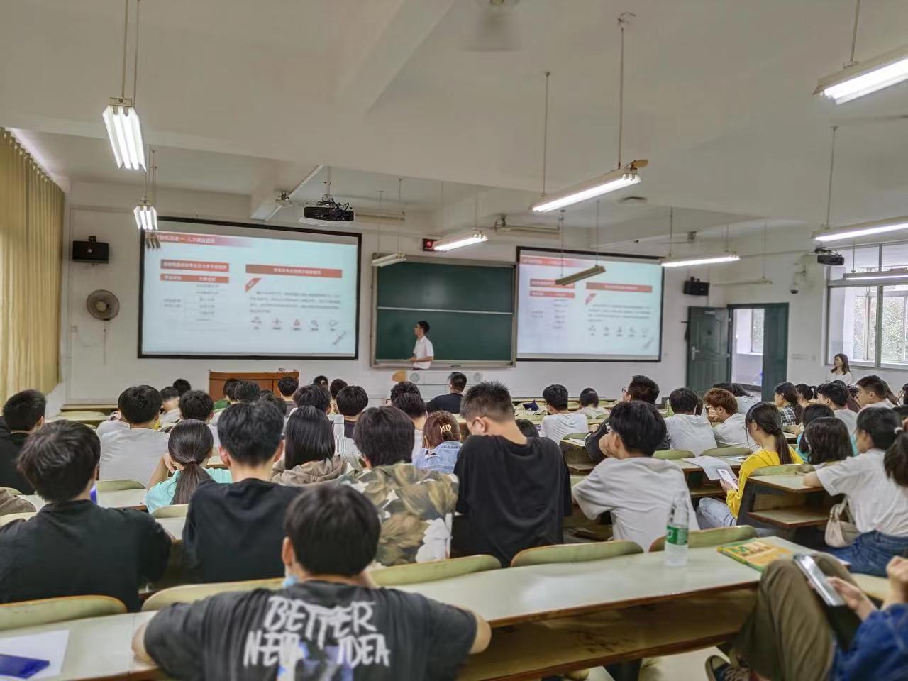 365英国上市公司