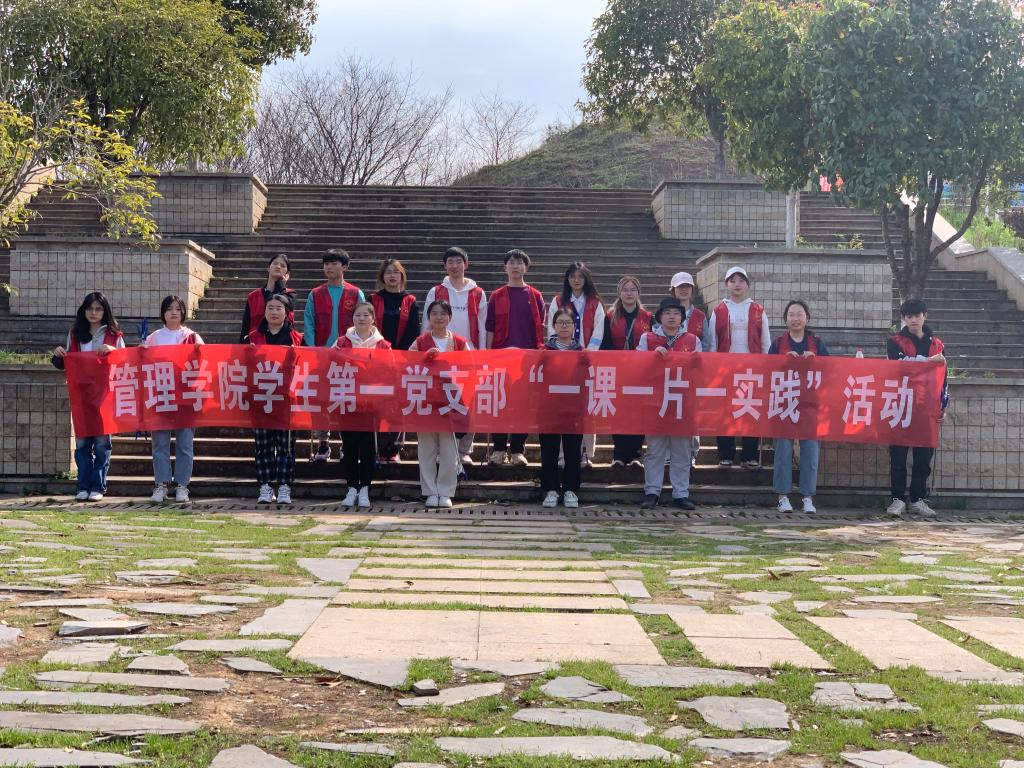 365英国上市公司