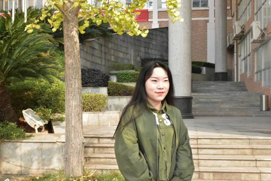 365英国上市公司