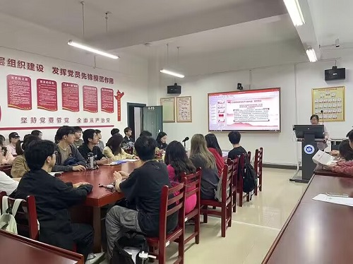 365英国上市公司