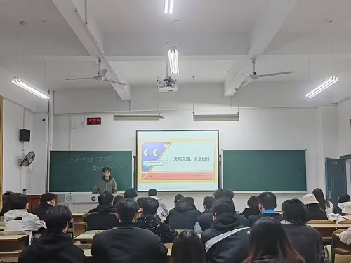 365英国上市公司