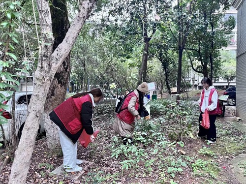 365英国上市公司