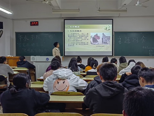 365英国上市公司