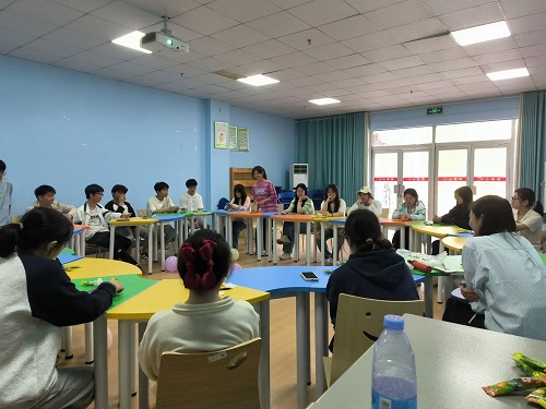 365英国上市公司