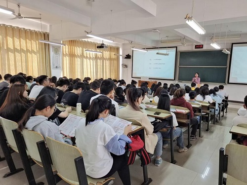 365英国上市公司