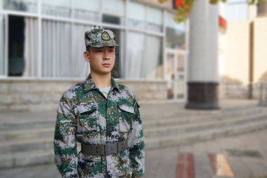 365英国上市公司