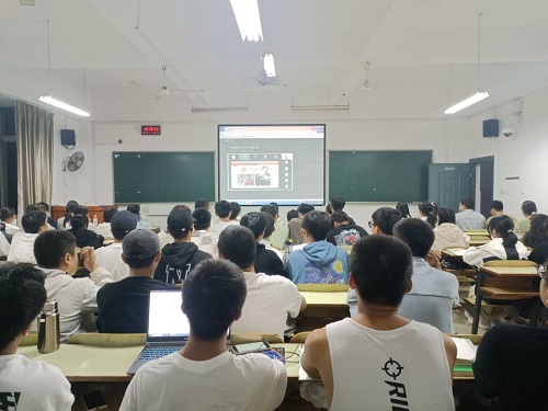 365英国上市公司