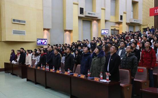 365英国上市公司