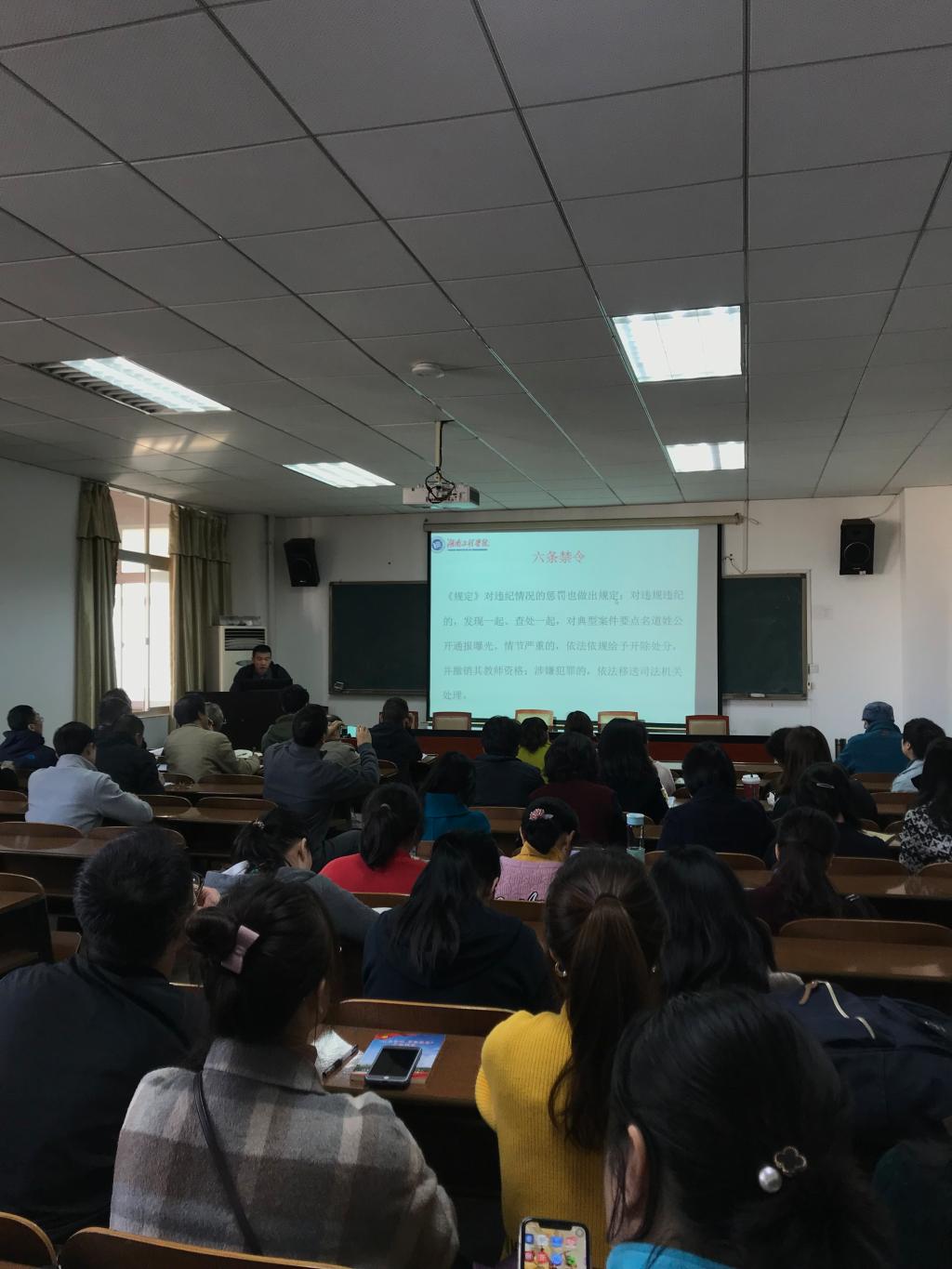 365英国上市公司