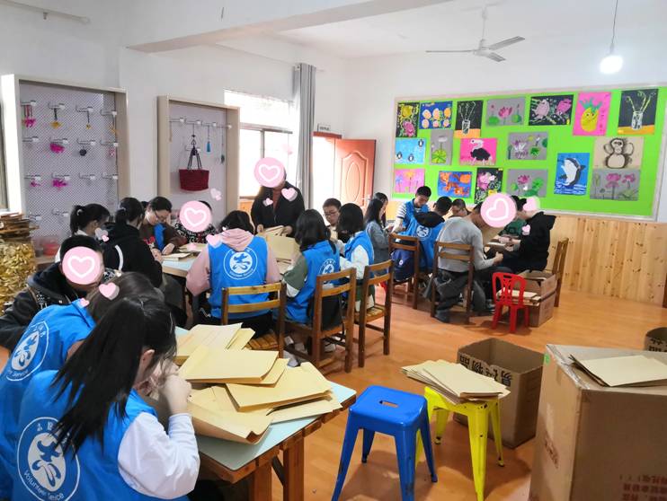 365英国上市公司