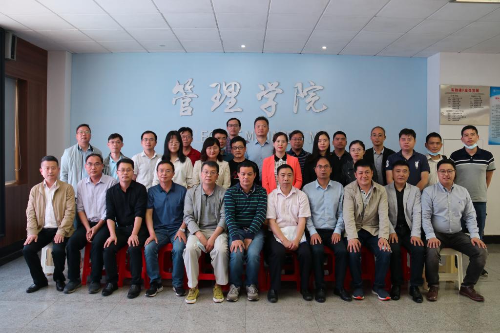 365英国上市公司