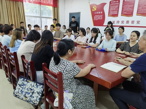 365英国上市公司