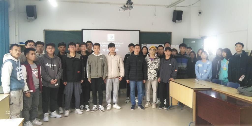 365英国上市公司