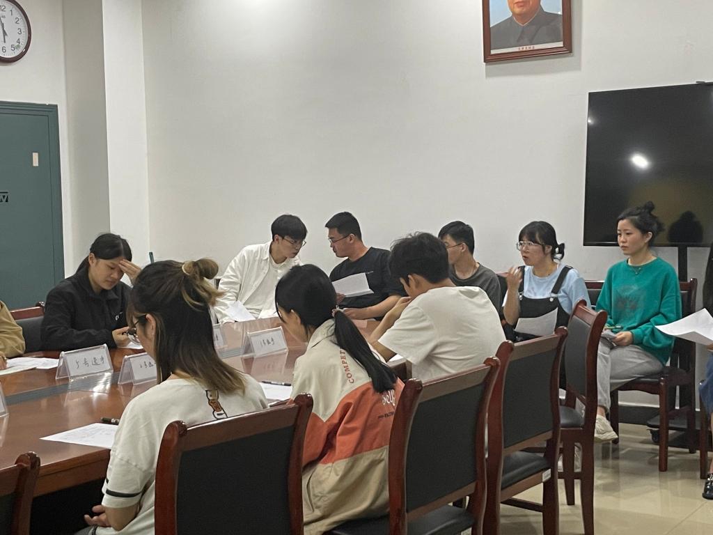 365英国上市公司