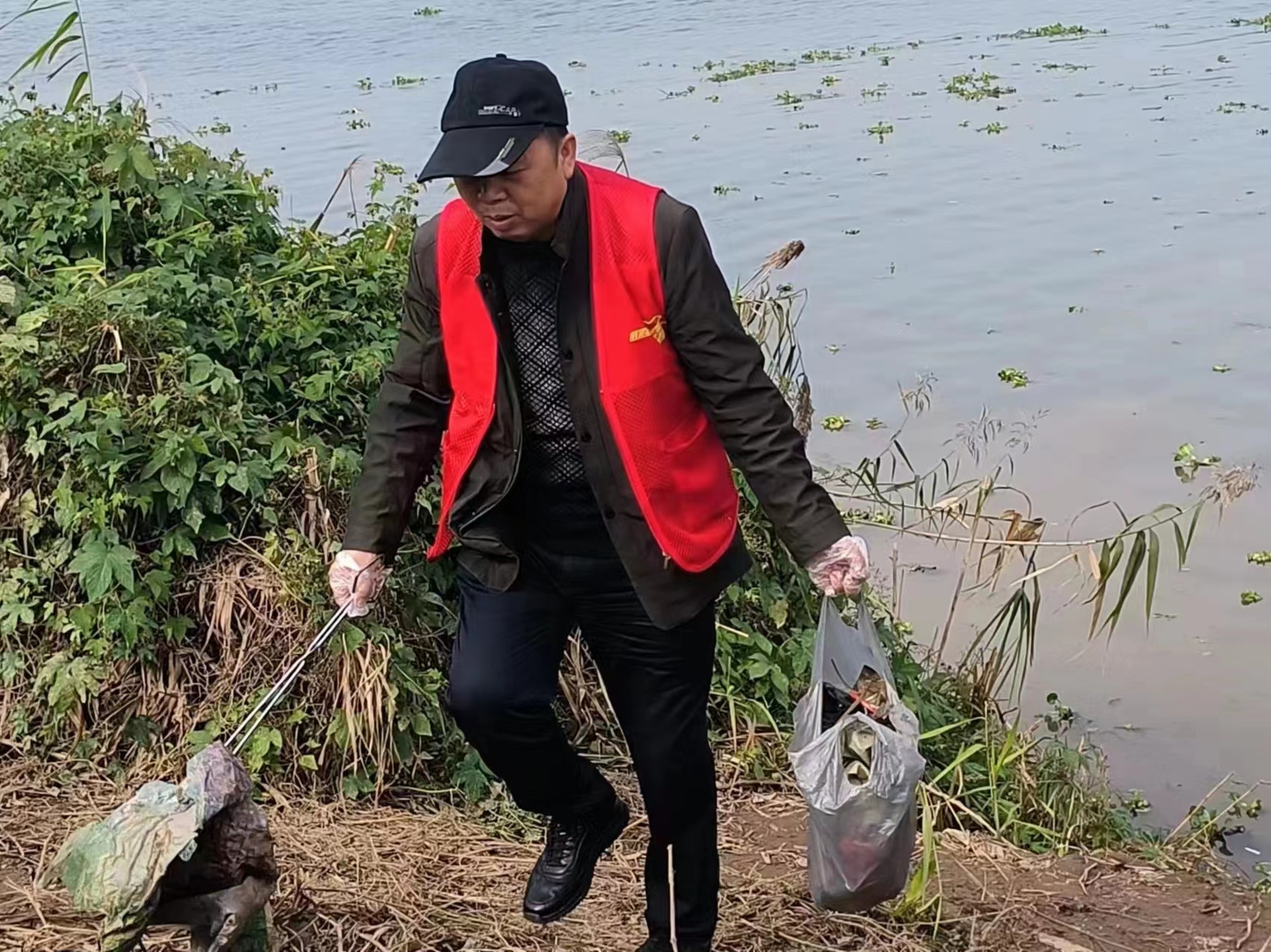 365英国上市公司