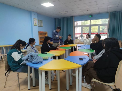 365英国上市公司