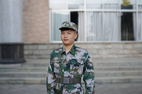 365英国上市公司