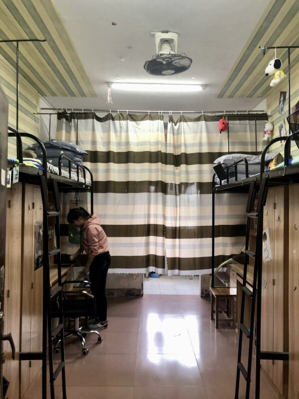 365英国上市公司