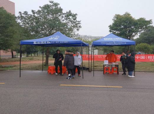 365英国上市公司