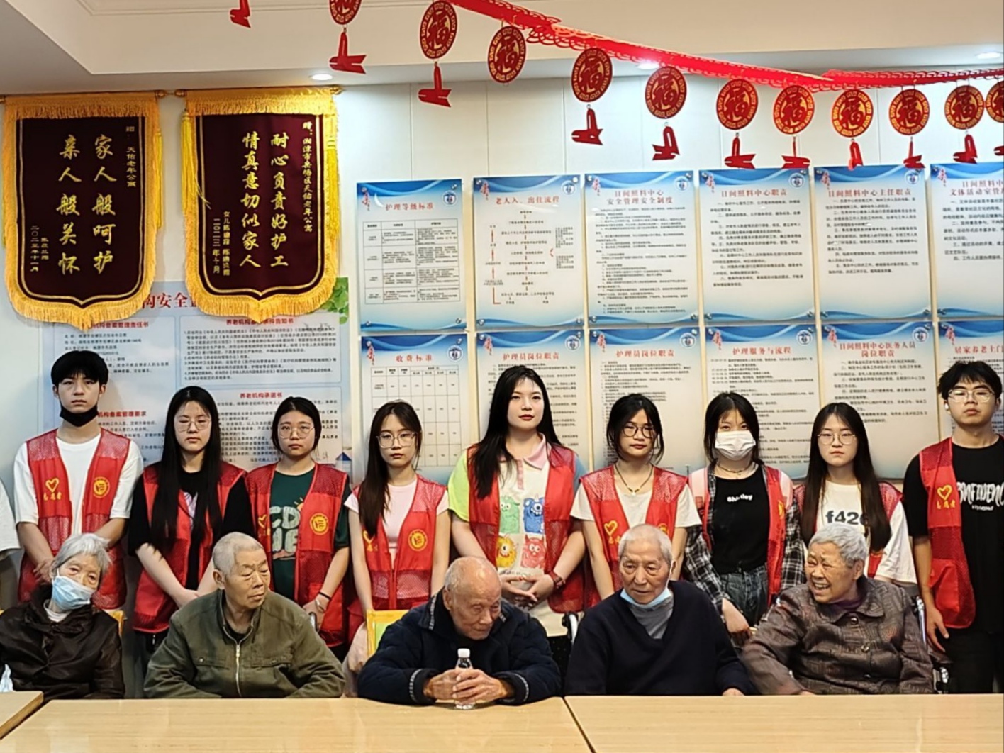 365英国上市公司