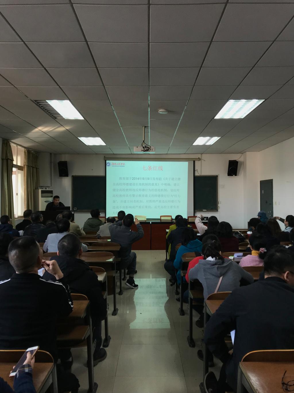 365英国上市公司