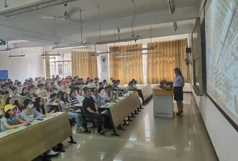 365英国上市公司