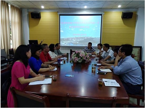 365英国上市公司