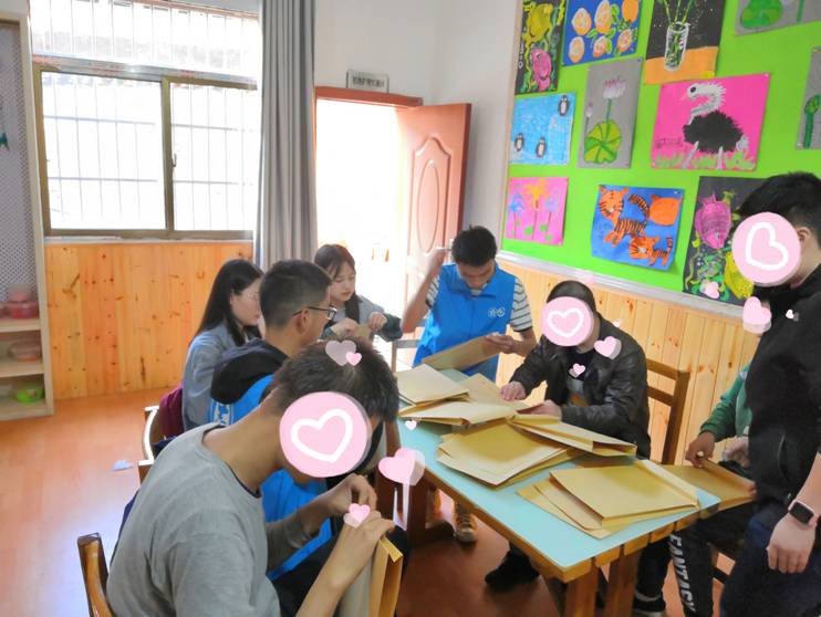 365英国上市公司