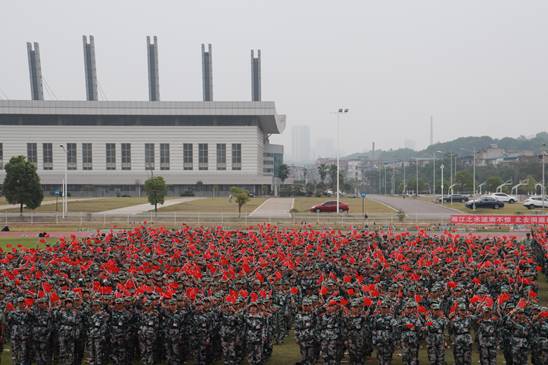 365英国上市公司