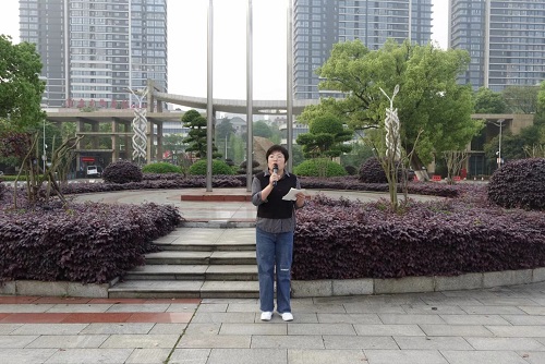 365英国上市公司