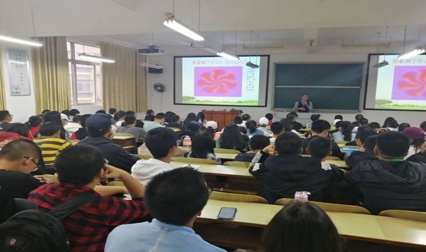 365英国上市公司