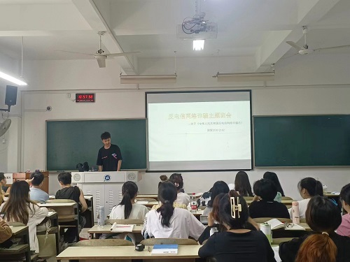 365英国上市公司