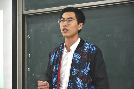 365英国上市公司