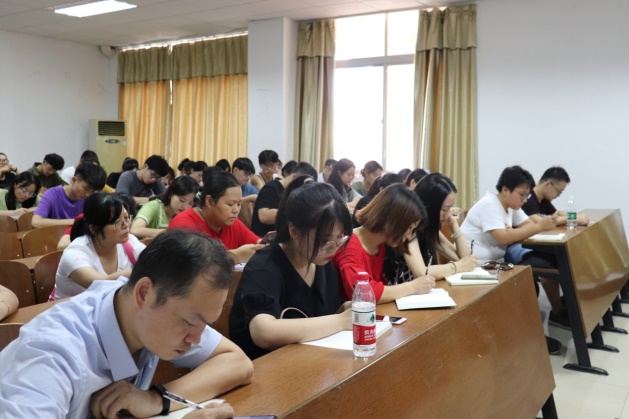 365英国上市公司