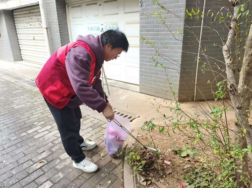 365英国上市公司