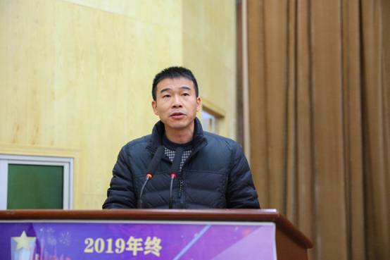 365英国上市公司