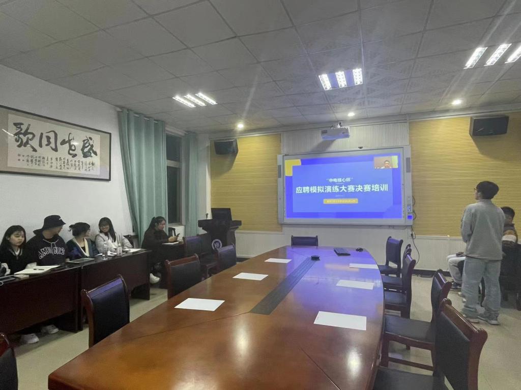 365英国上市公司