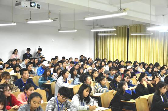 365英国上市公司