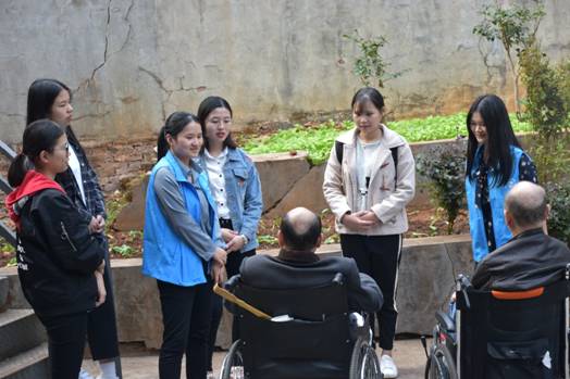 365英国上市公司