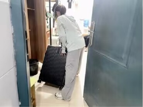 365英国上市公司