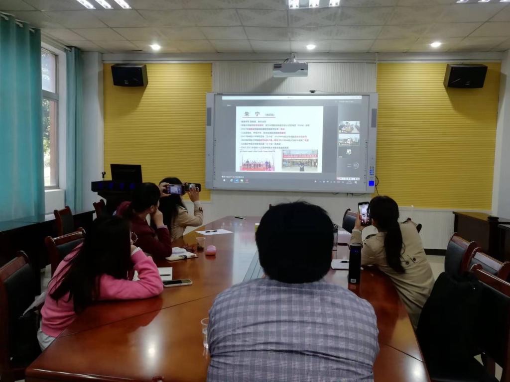 365英国上市公司