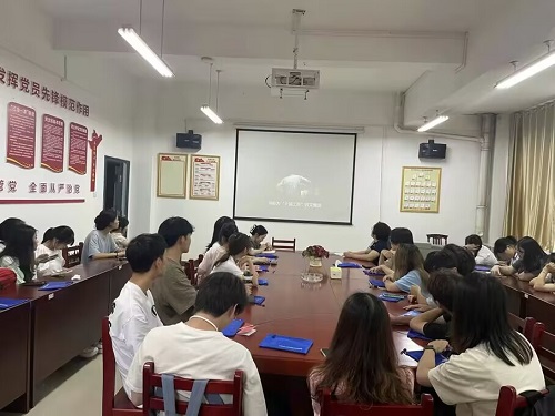 365英国上市公司